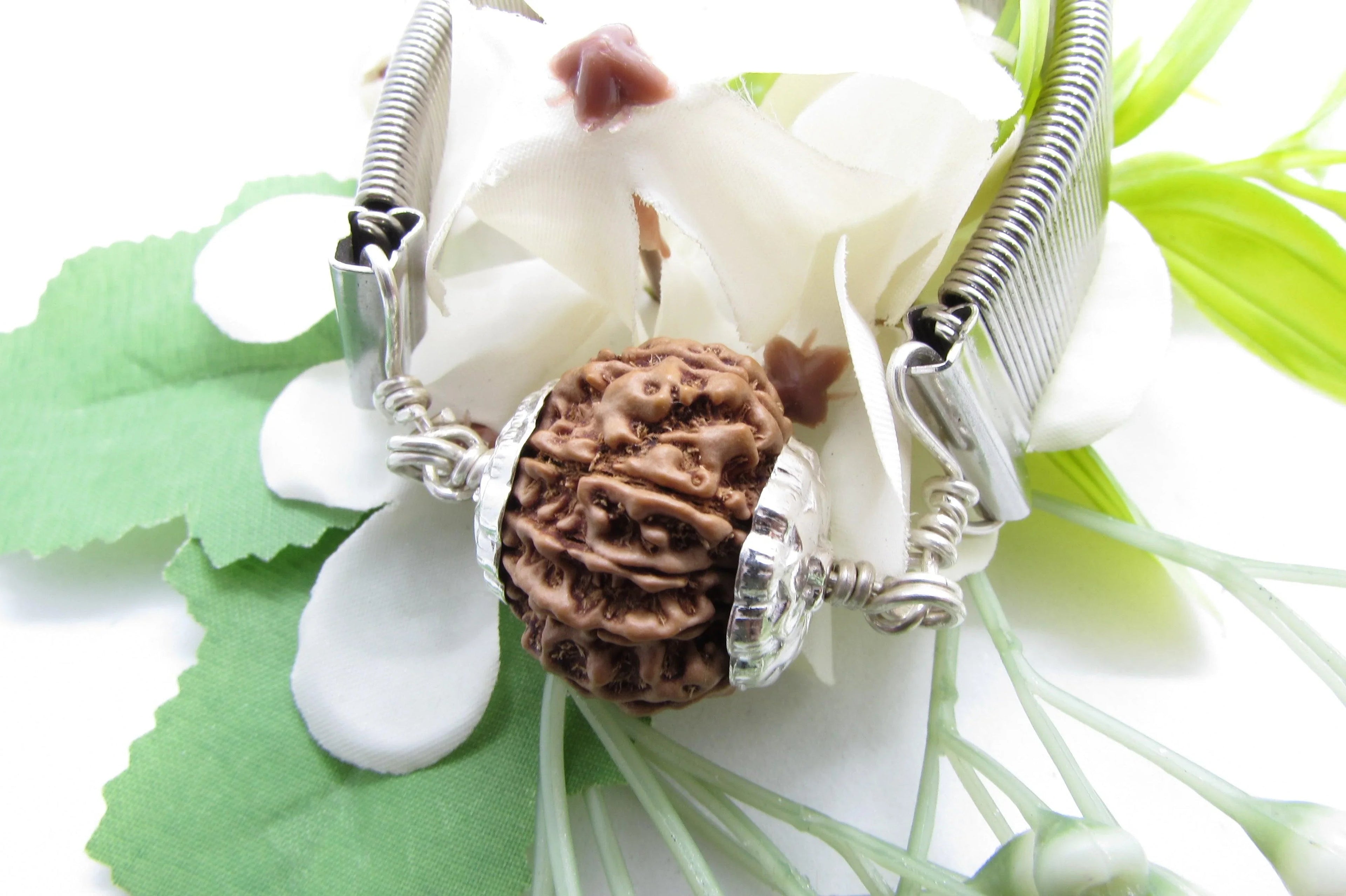 10 Mukhi Rudraksha Bracelet - Divine Protection | Brahmatells - BrahmatellsStore