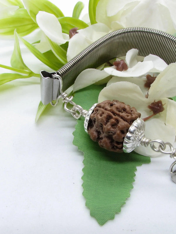 3 Mukhi Rudraksha Bracelet - Empowerment & Vitality | Brahmatells - BrahmatellsStore